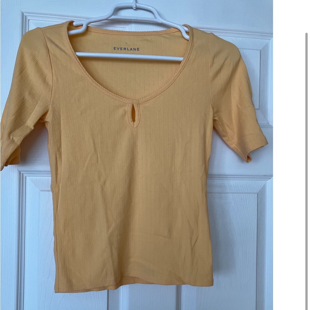 Everlane Women's Yellow Scoop Neck Short Sleeve Top
